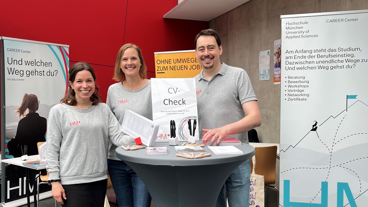 Das CAREER Center Team auf der Energie Vernetzt Messe 2024