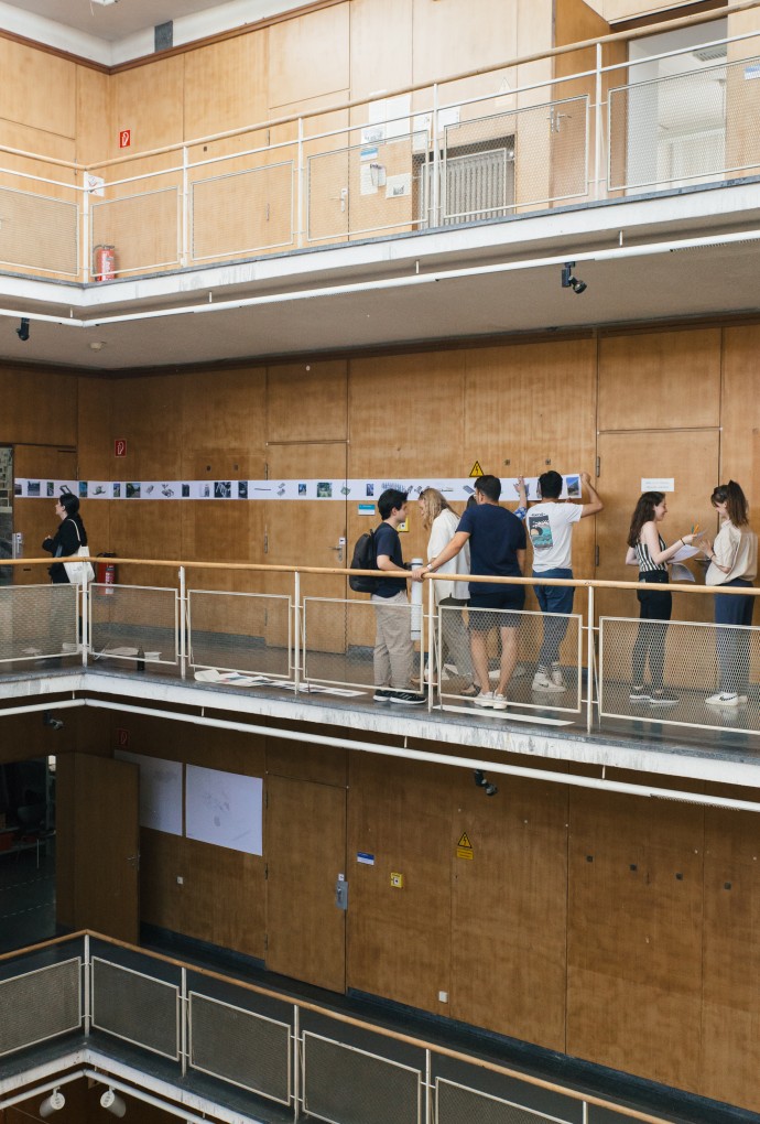 Studium an der Hochschule München (Foto: Sigrid Reinichs
) Symbolbild Studium an der Hochschule München