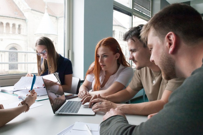 Lerngruppe Studierende Fakultät 06 der Hochschule München