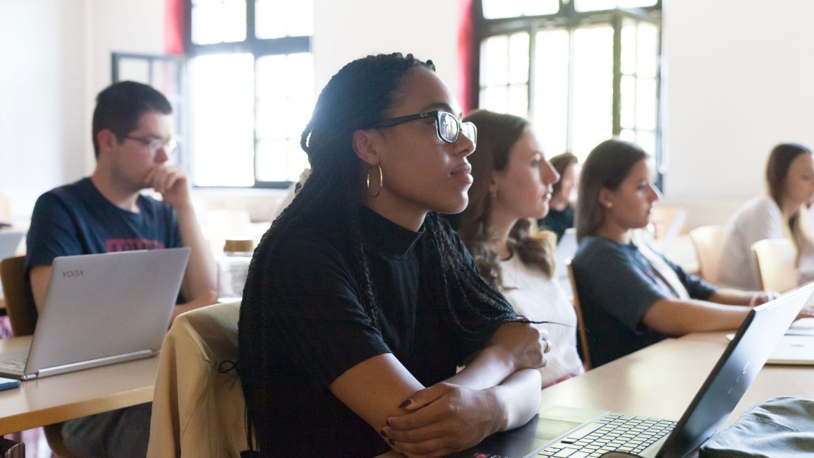 Symbolbild Lernen an der Hochschule München