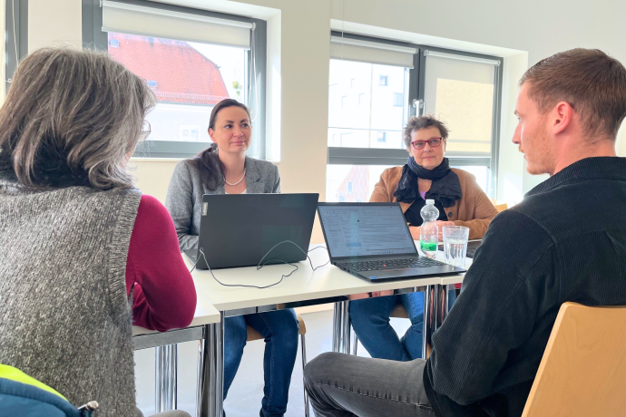 Lehrende der neuen MUC.Health-Studiengänge erarbeiten im Workshop Strategien, um Gender- und Diversity-Aspekte systematisch in die Module zu integrieren 