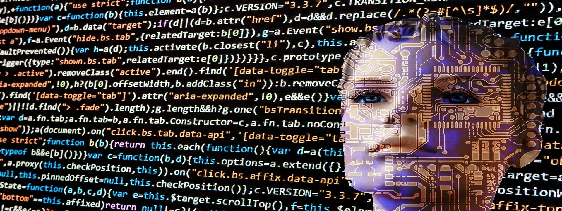 Gesicht vor Computercode