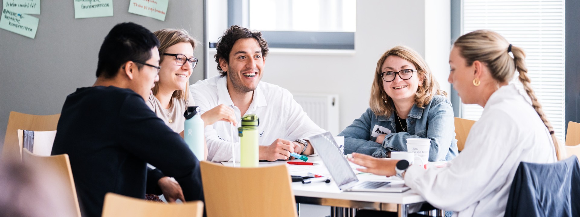 Gruppenbild Studierende