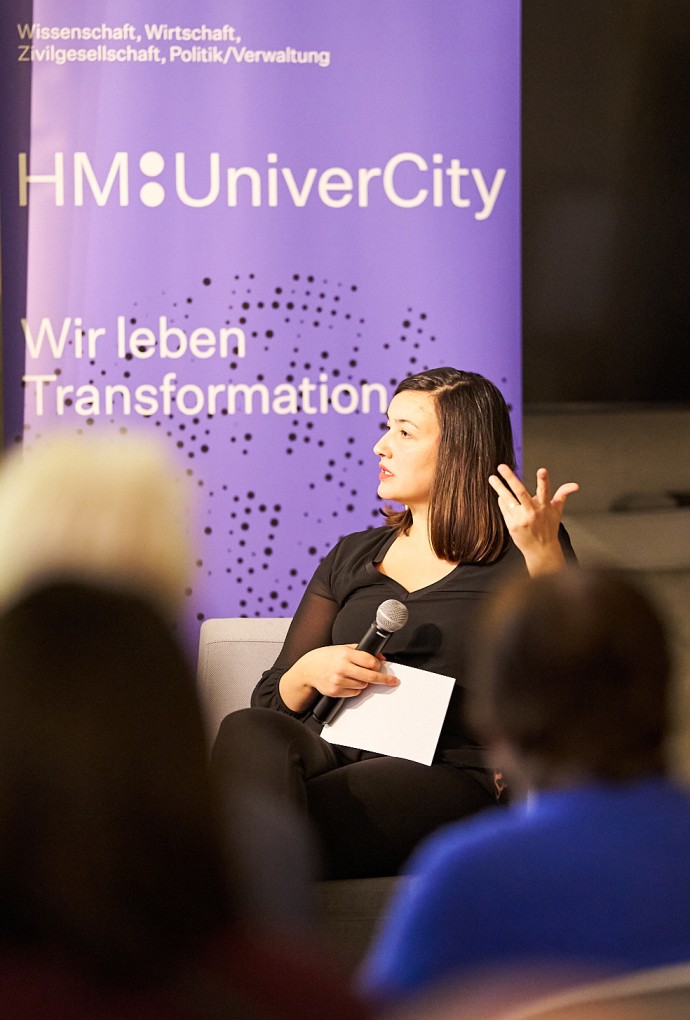 Sprecher am Dialogforum von HM:UniverCity