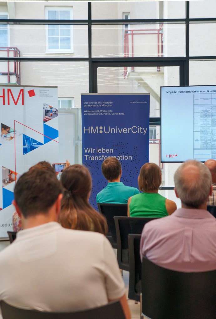 Publikum am HM:UniverCity MeetUp für Tourismus