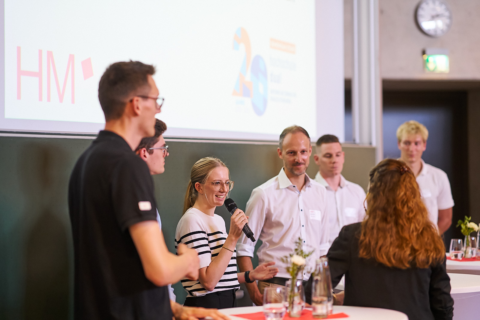 Diskussionsrunde auf DualForum