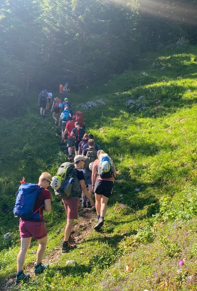 01_Berg-WE_Aufstieg_Hofmeister+Hammer