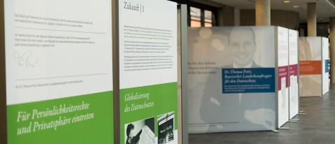 Die Ausstellung in der Lothstraße 64 (Foto: Marco Gierschewski)