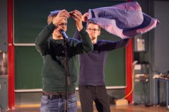 Das „Blutwunder von Neapel“ als „Ketchupwunder der Lothstraße“ (Foto: Julia Bergmeister)