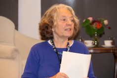Prof. Dr. Maria Rerrich hielt den Vortrag 'Frauenbilder und Hochschulpolitik - ein Blick zurück und nach vorne' (Foto: Janina Molzen, Anika Wiesenbauer und Esmeralda Giannino)