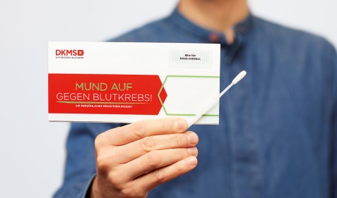 Eine Typisierung ist unkompliziert mit einem DKMS-Set durchführbar (Bild: Valéry Kloubert für DKMS)