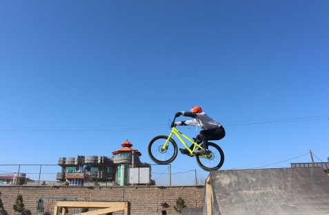 Der Förderverein Abasha unterstützt unter anderem das Projekt 'Drop and Ride' in Kabul, Afghanistan (Foto: Abasha e.V.)