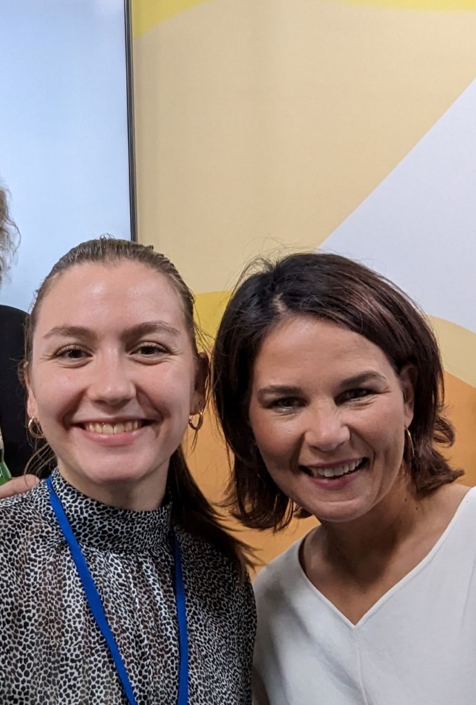 HM Delegation mit Annalena Bearbock