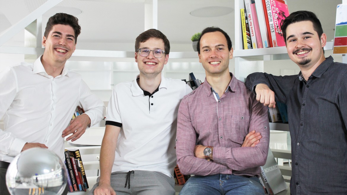 Die vier Unternehmensgründer von Silberfluss, einer Software für Kanzleien (Foto: Silberfluss) Das Gründerteam der Kanzleisoftware Silberfluss