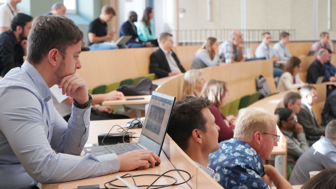 Konferenz an der HM