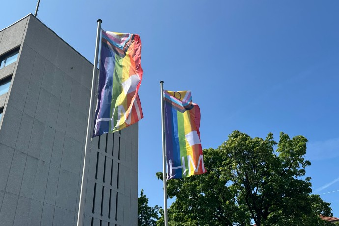HM-Pride-Flagge (Foto: Lisa Miethke) HM-Pride-Flagge