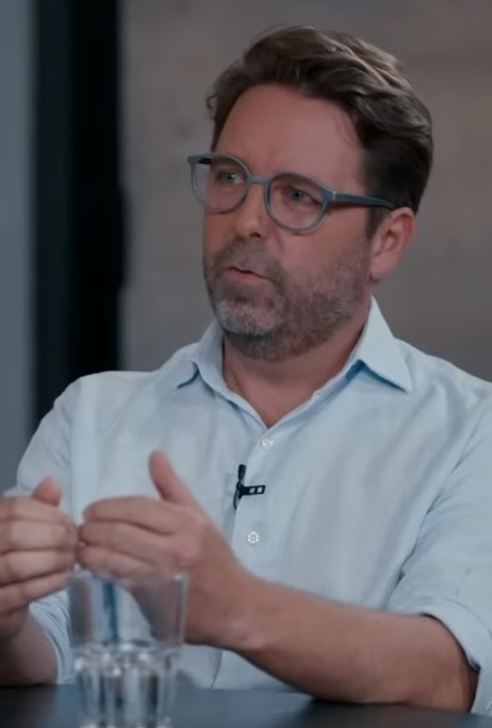 Prof. Dr. Christian Holler bei ZDF Terra X