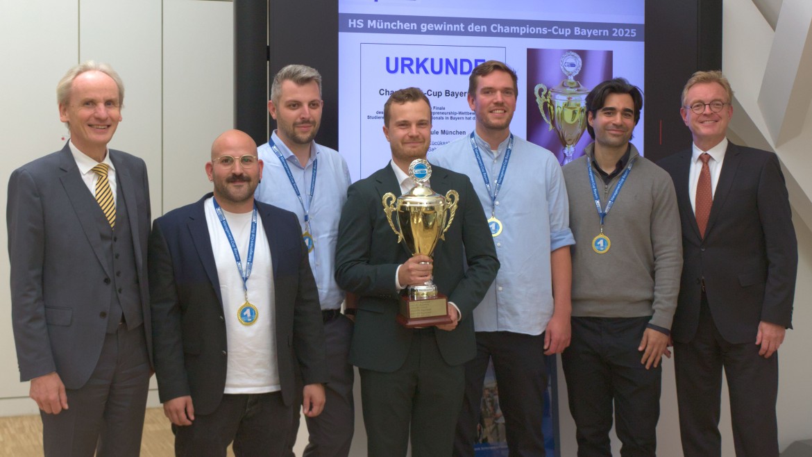 HM gewinnt Management-Cup Bayern (Foto: Hochschule München) HM gewinnt Management-Cup Bayern