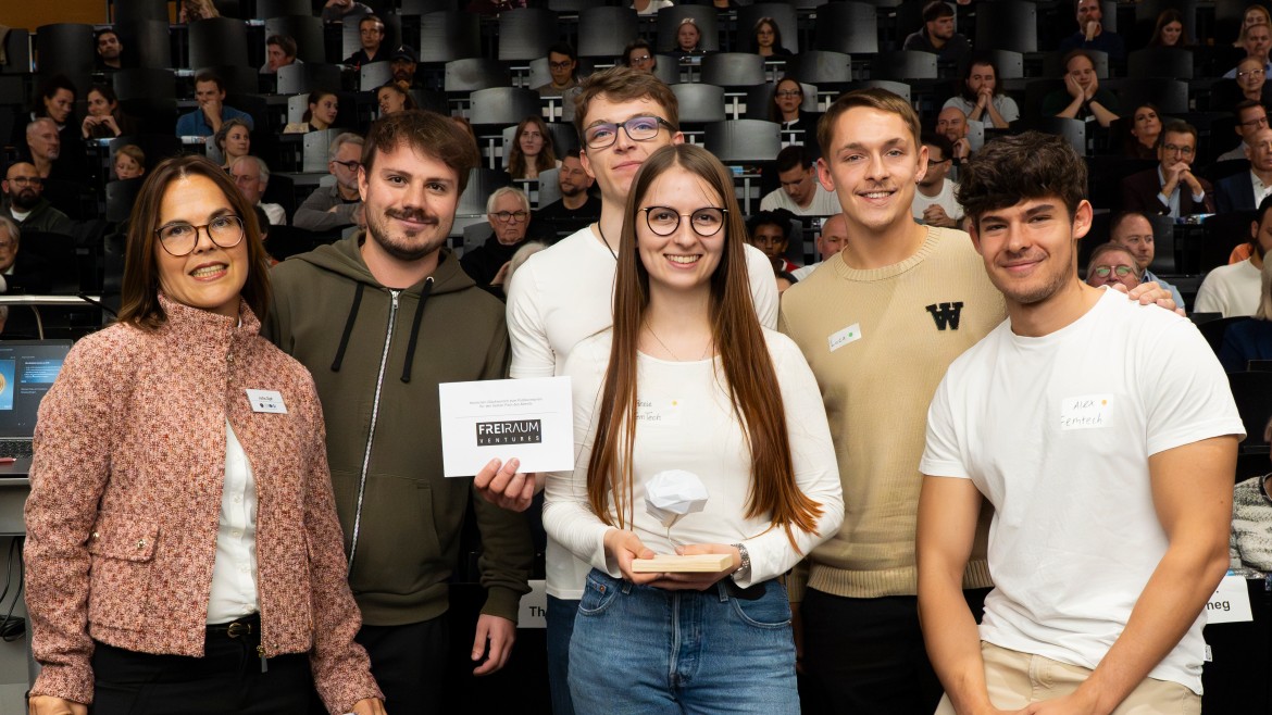 Gewinnerinnen und Gewinner des Publikumspreises (Foto: SCE) Gewinnerinnen und Gewinner des Publikumspreises