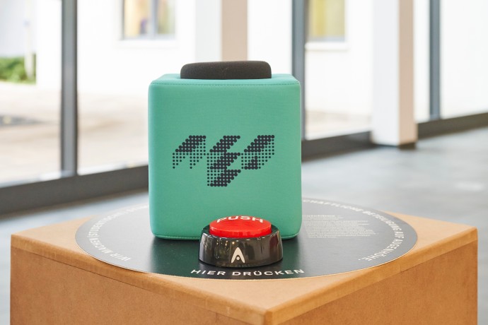 Wurfmikrofon und Buzzer