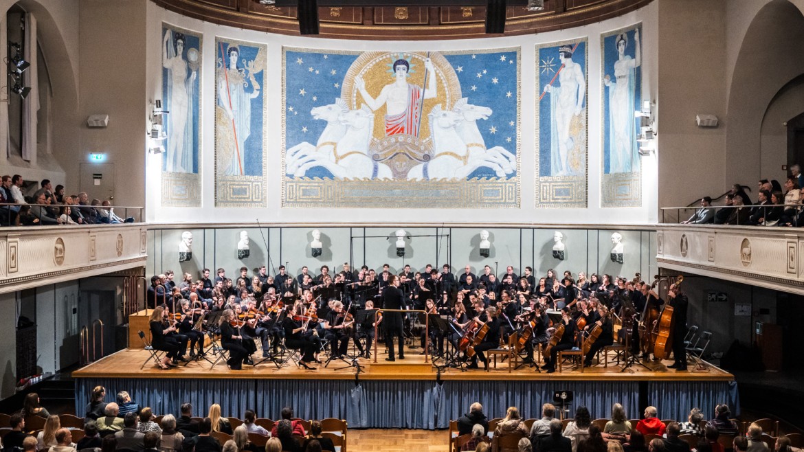 Winterkonzert des Chors und Symphonieorchesters der HM