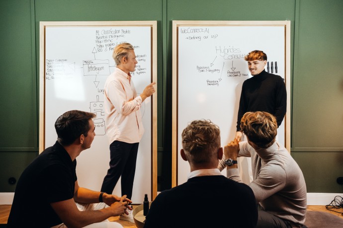 Gründer von INTELLEGAM