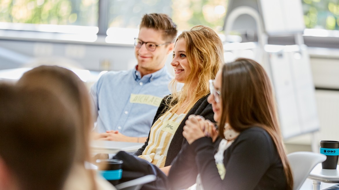 Masterstudierende im Seminar