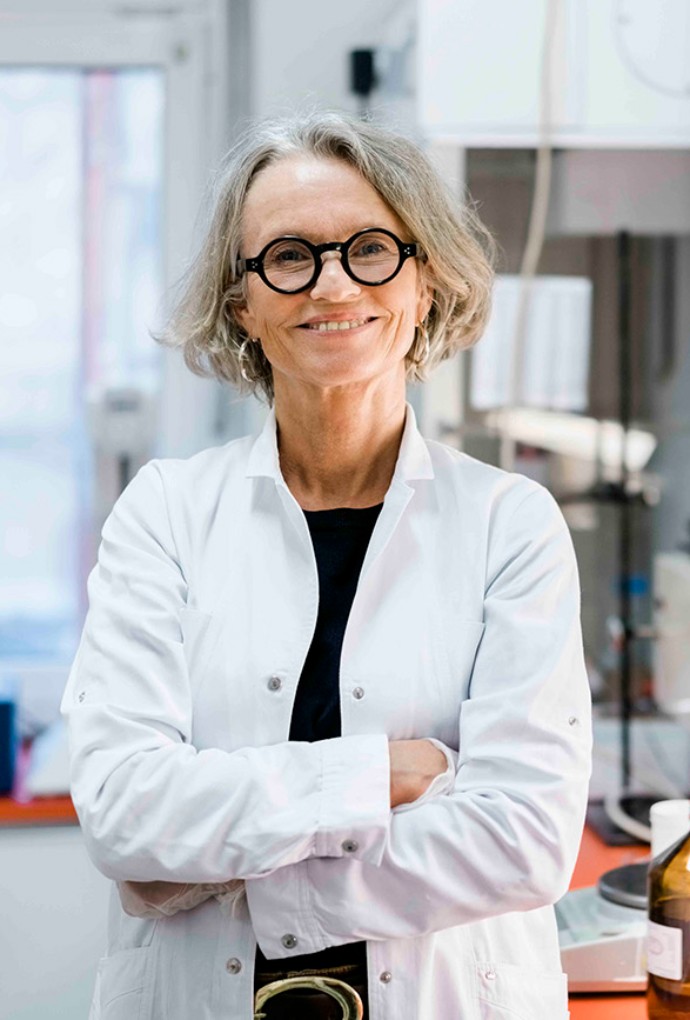 Professorin in Laborkittel