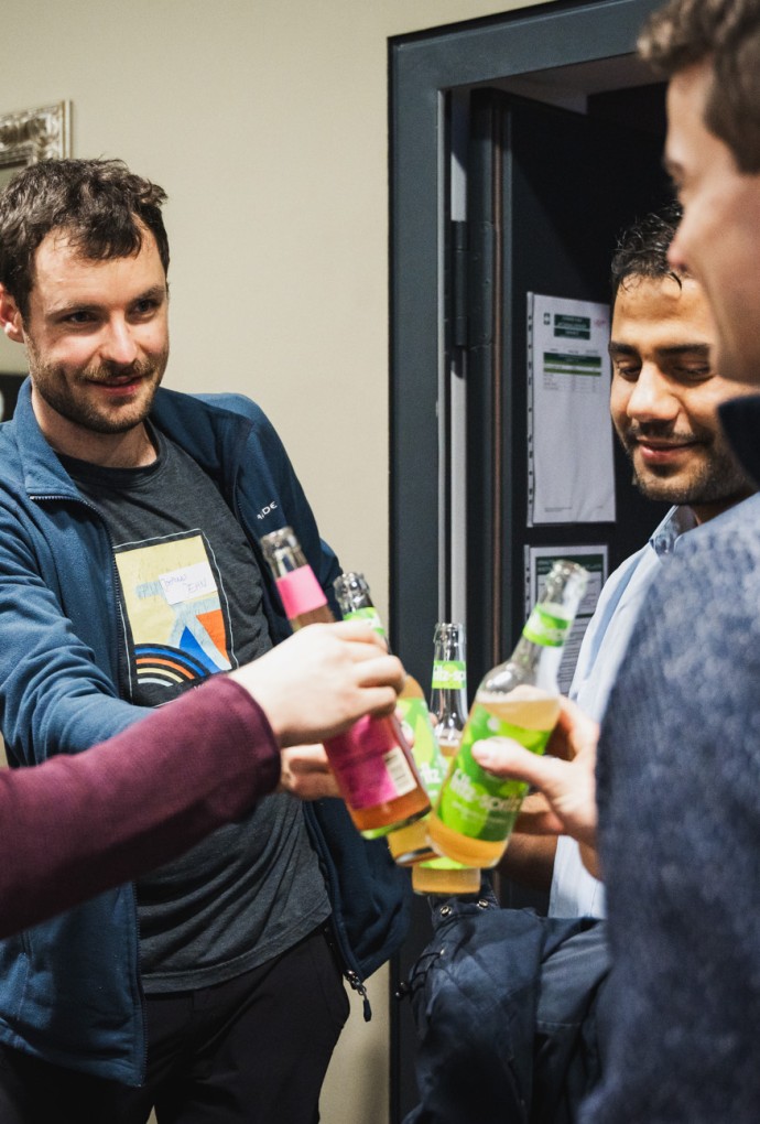 Alumni und Promovierende beim Networking-Event im Rahmen das Alumni-Promovierenden Netzwerks
