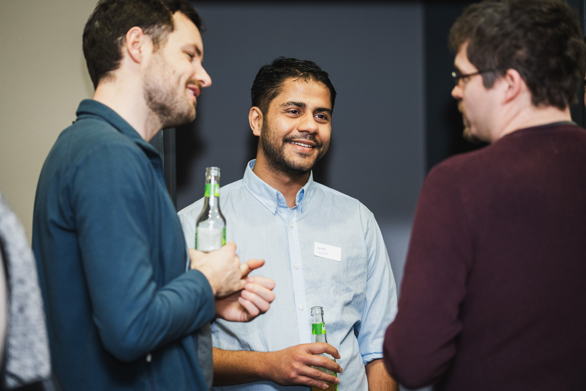 Alumni und Promovierende beim Networking-Event im Rahmen das Alumni-Promovierenden Netzwerks