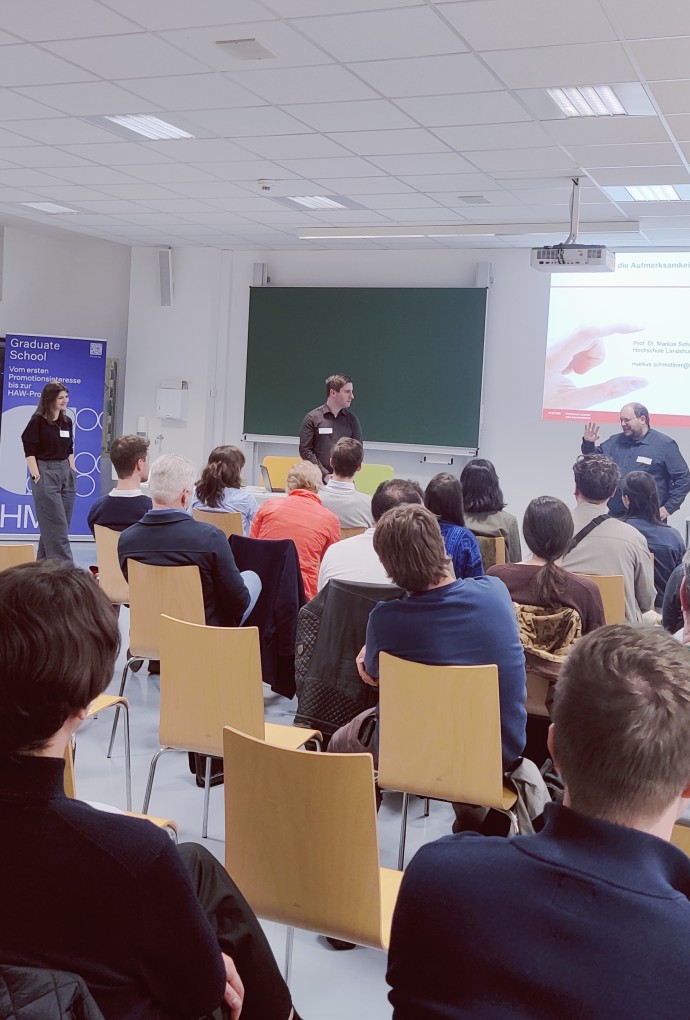 Fragerunde beim Alumni-Promovierenden-Event im März 2026