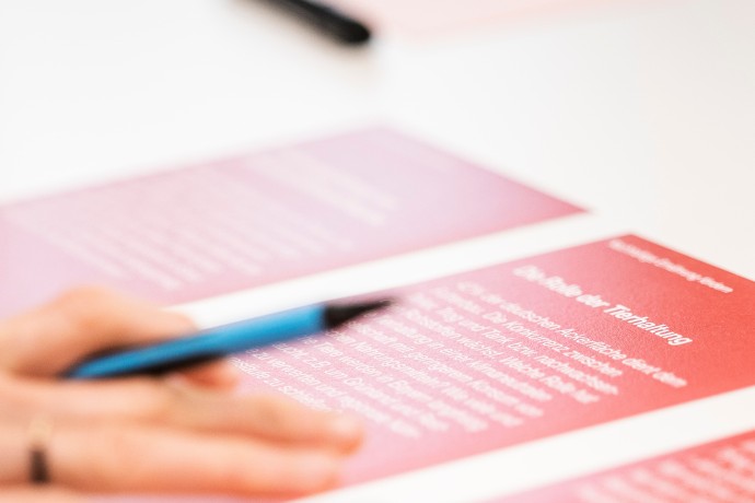 Flyer mit Stift