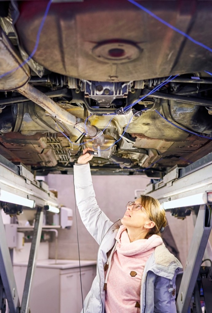 Schwingungsverhalten Impulshammer-Methode Uebertragungsfunktionen