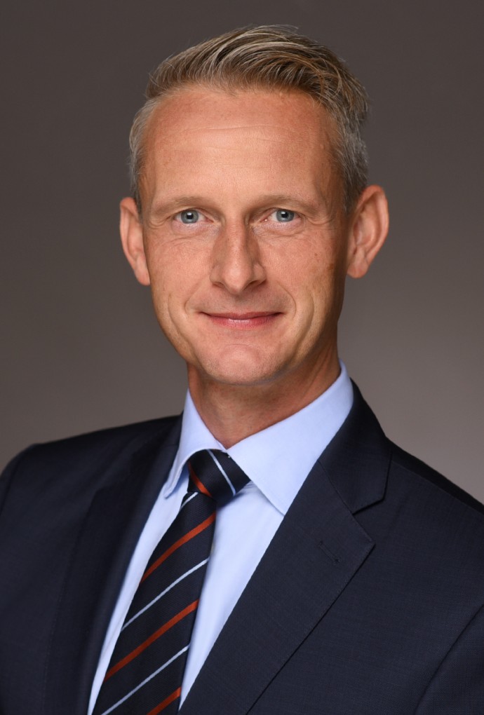 Prof. Dr. Roman Bechtel
