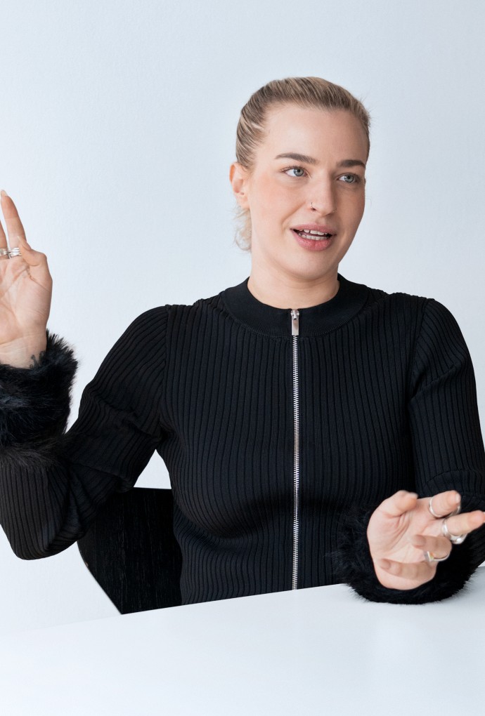 Portrait von Nina Zerbs