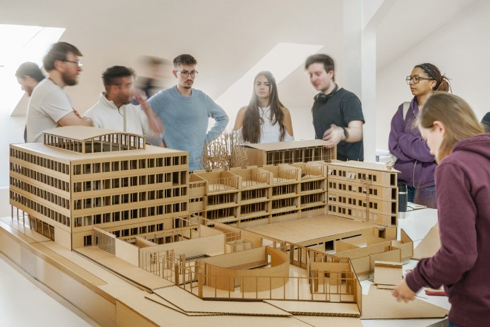 Werkschau Architektur 2025 – Bauwende jetzt! (Copyright Foto: Sebastian Schels) Werkschau Architektur 2025 – Bauwende jetzt!