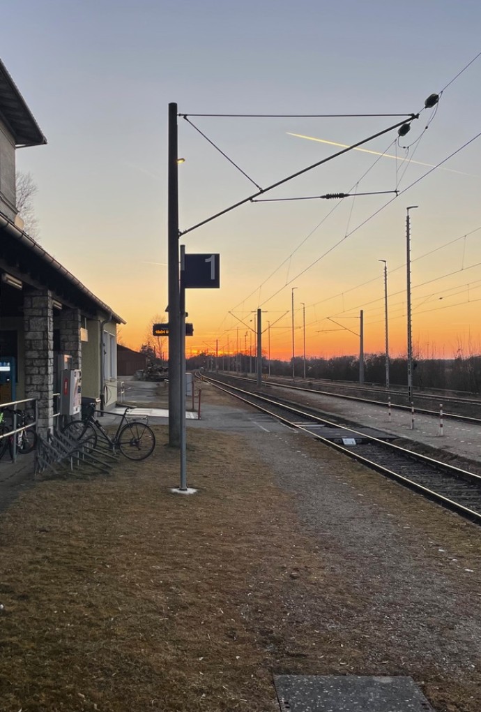 Ausstellung Neue Bahnhalte
