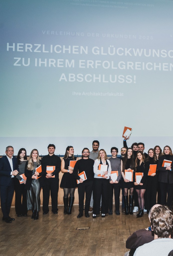 Ehrung der Masterabsolventinnen und -absolventen