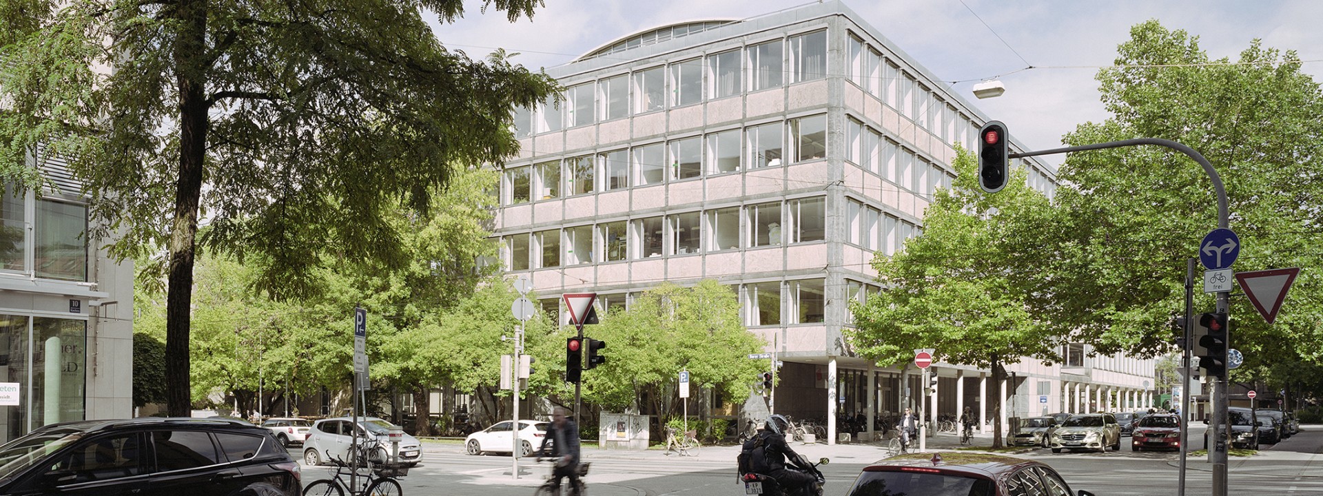 Gebäude Hochschule Karlstrasse