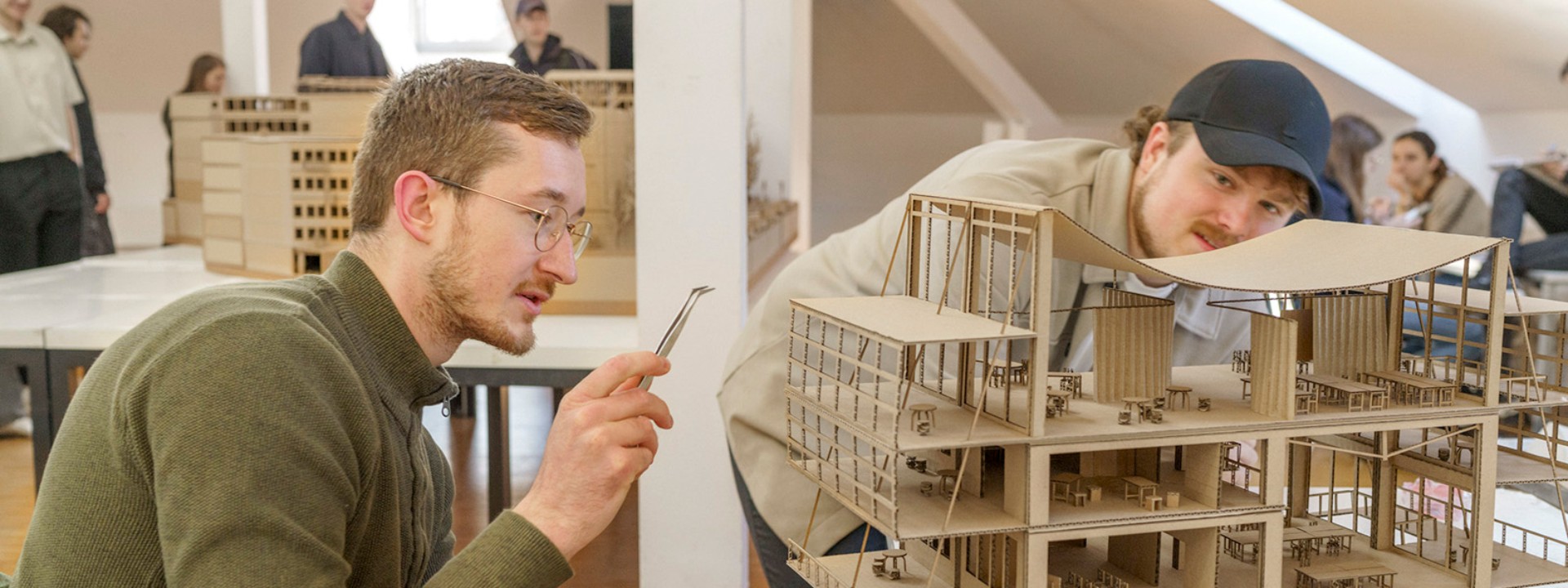 Studierende Bachelor – Architekturstudium Bachelor & Master, Hochschule München