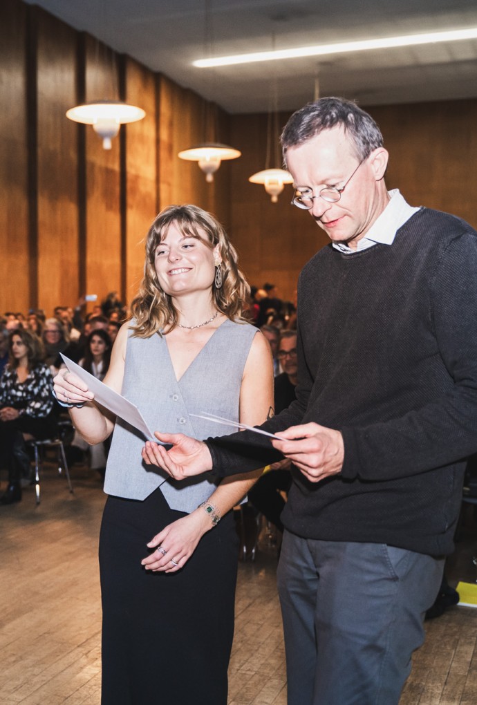 Die Abschlussfeier der Absolventinnen und Absolventen 2024 | Urkundenverleihung