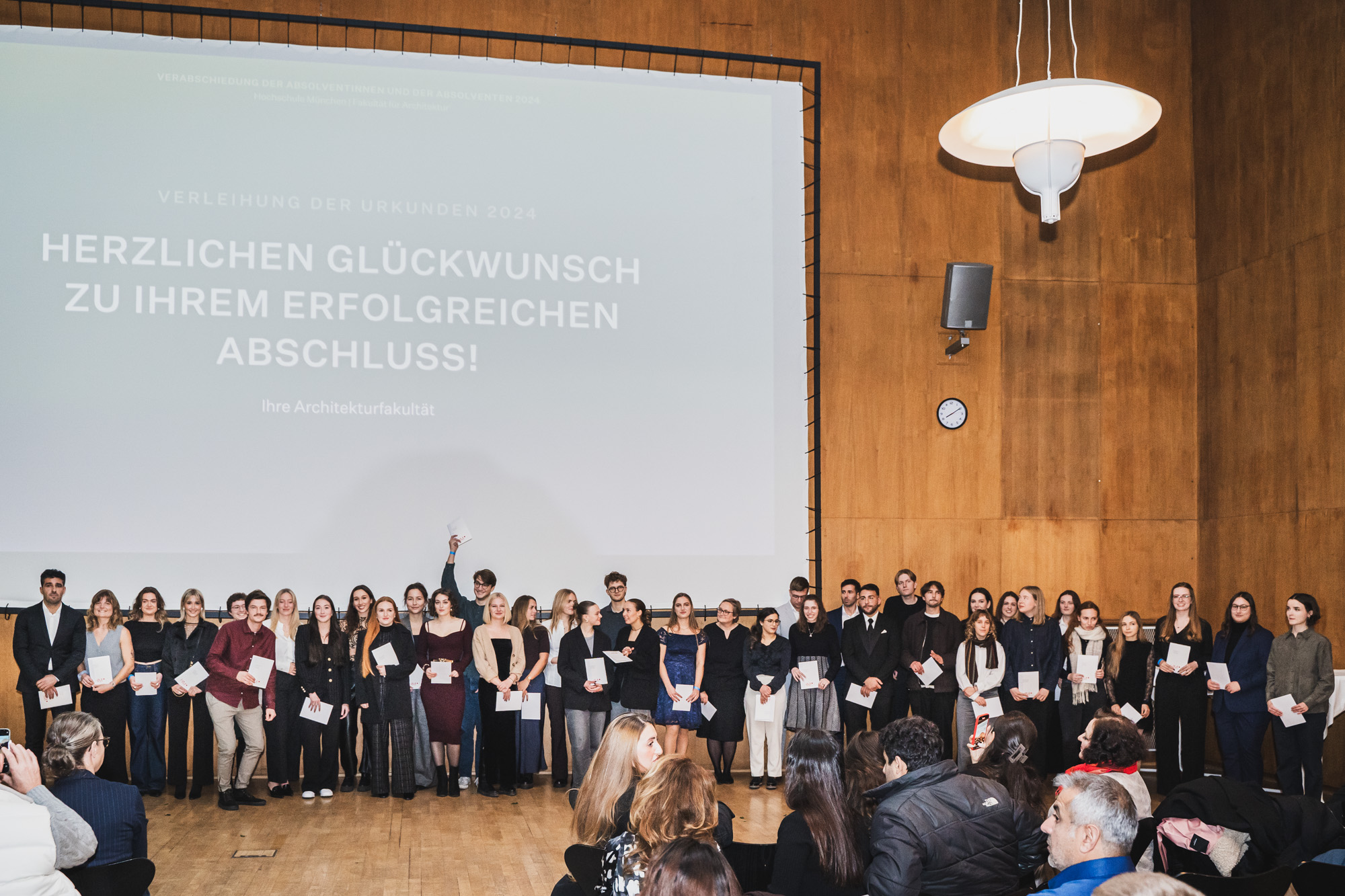 Die Abschlussfeier der Absolventinnen und Absolventen 2024