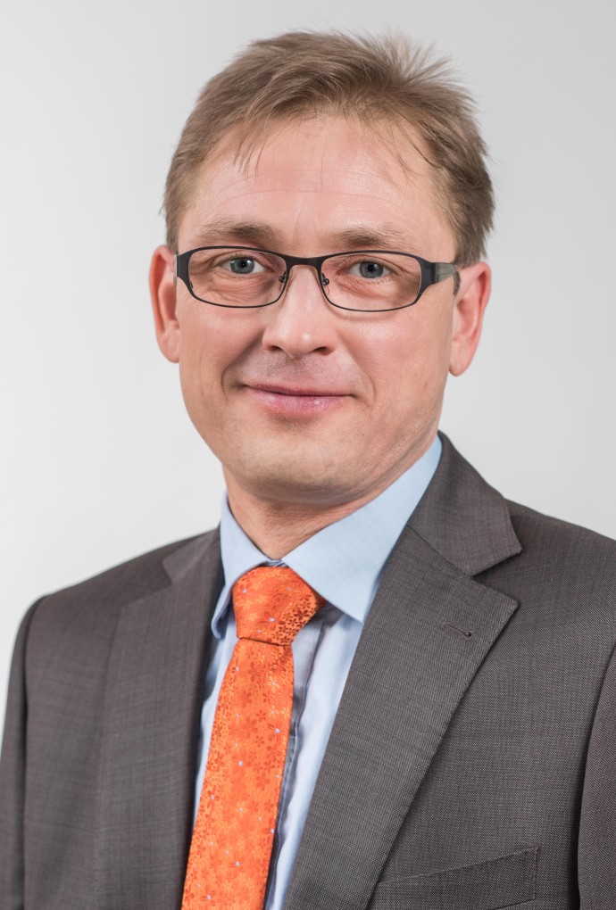 Prof. Andreas Scholz