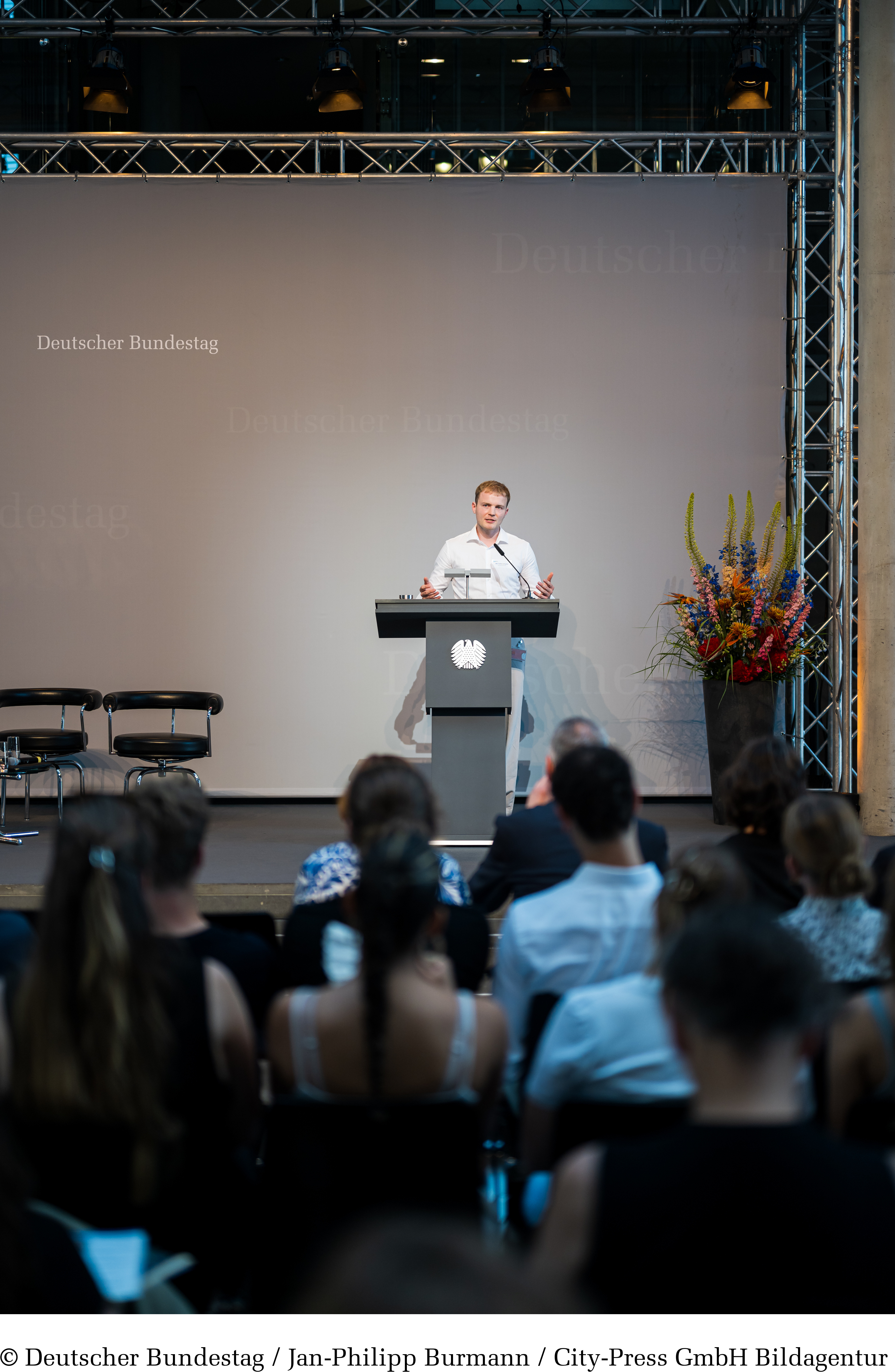 Präsentation auf großer Bühne