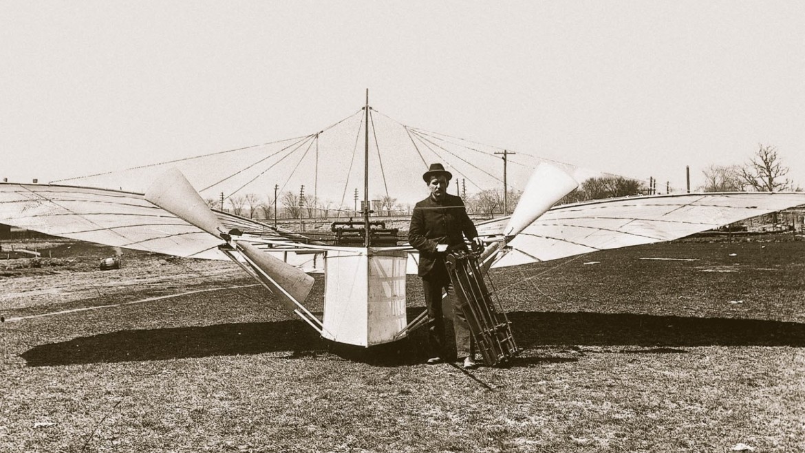Gustav Weißkopf vor seiner Condor Nr. 21