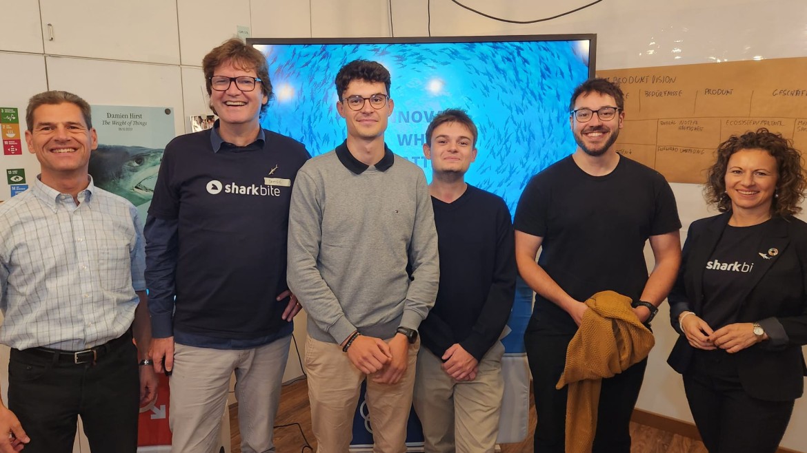 Studierende von Prof. Eursch beim Workshop von Sharbite auf der Munich Climate Week