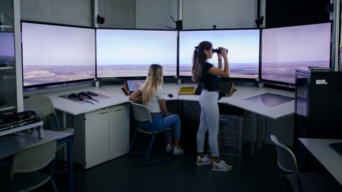 Towersimulator im Labor für Flugsimulation