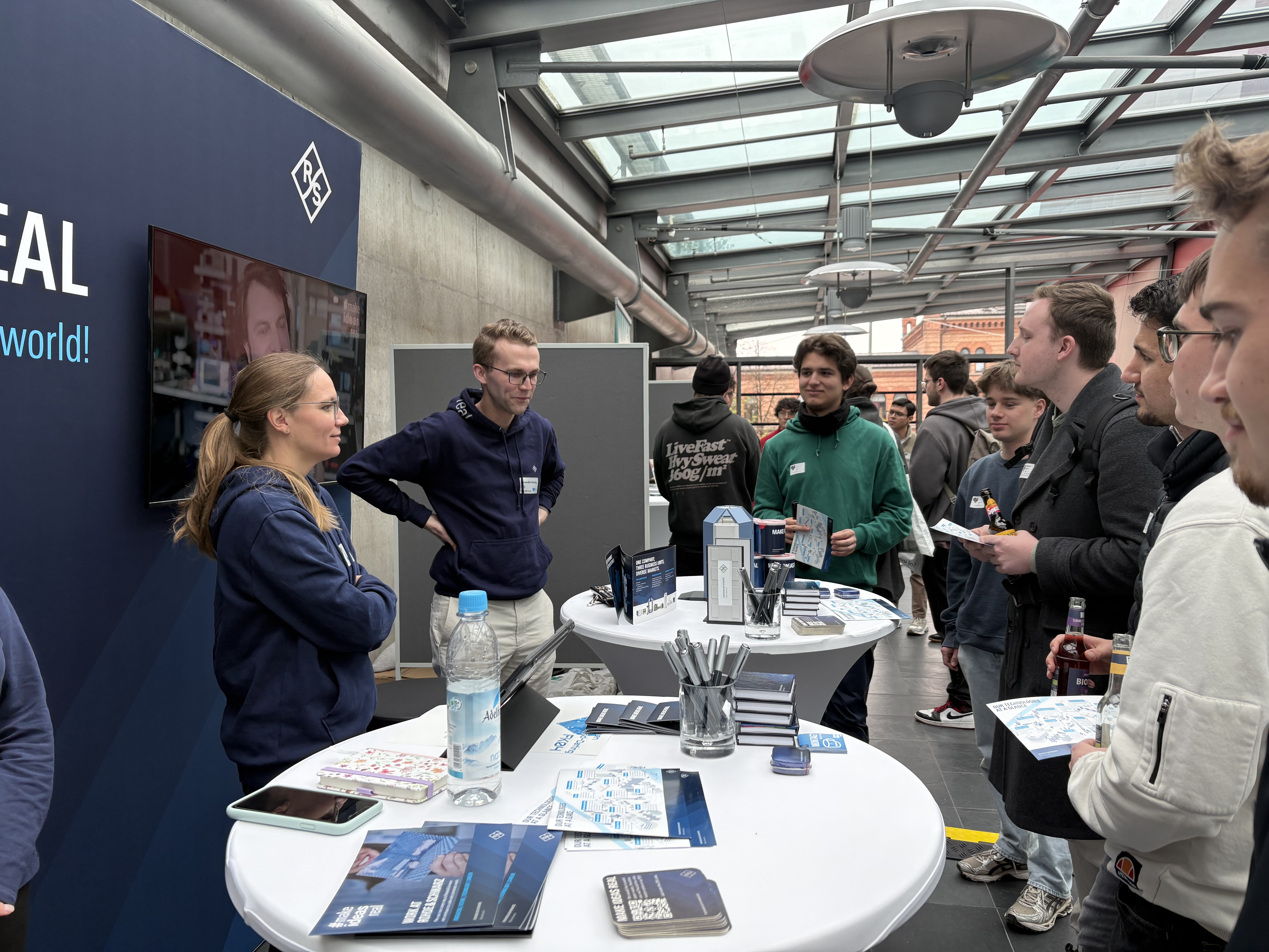 Firmen-Speed-Dating 2026 an der Fakultät für Elektrotechnik und Informationstechnik