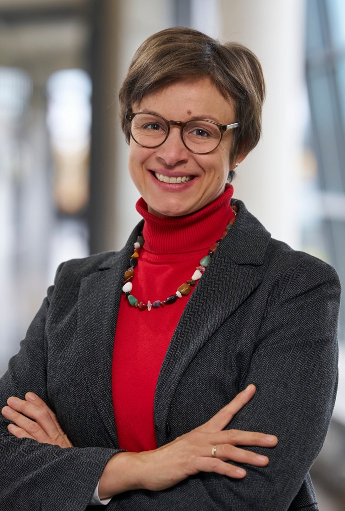 Prof. Dr. Claudia Ehinger