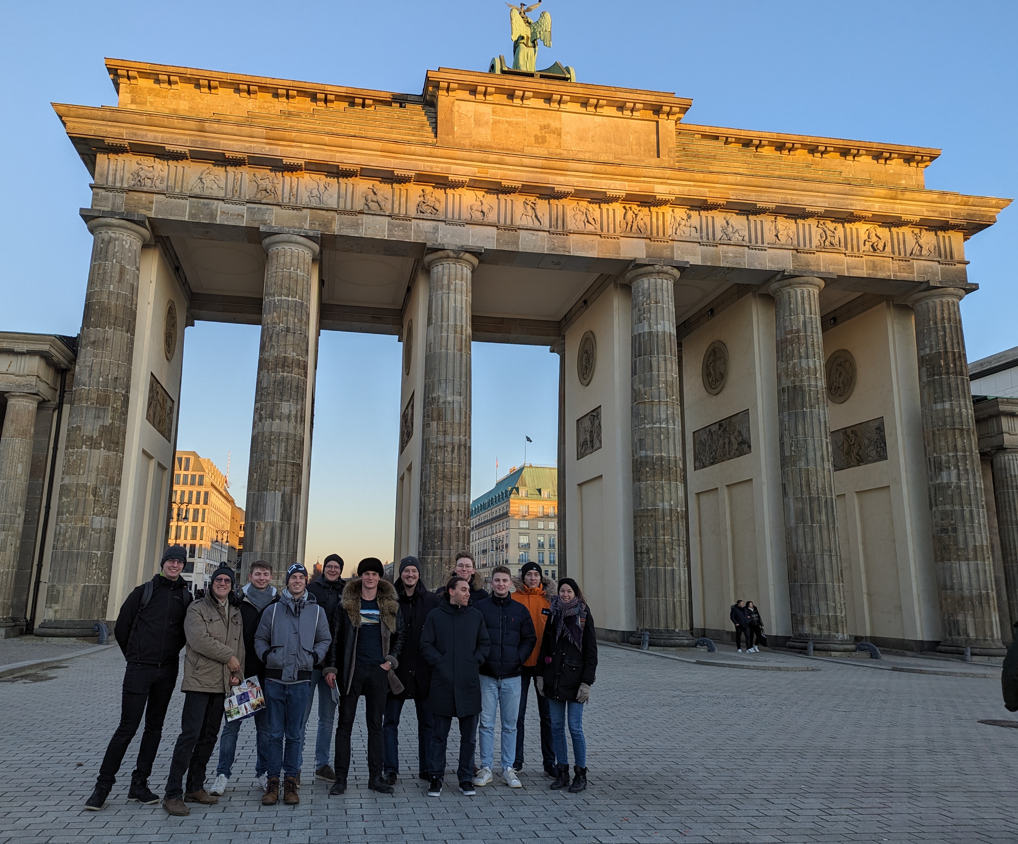 Gruppe für dem Brandenburger Tor
